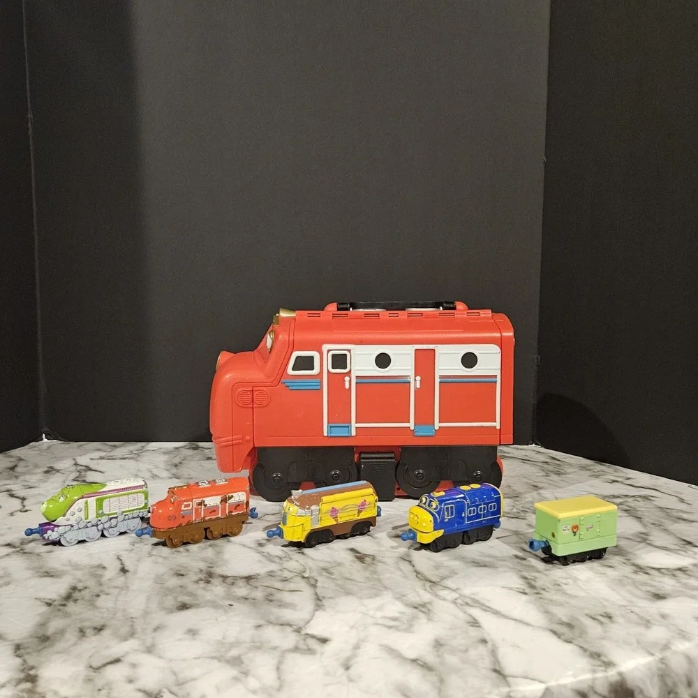 2010 Chuggington Train Carry Case Storage Carrier w/ 5‎ Diecast Trains Lot